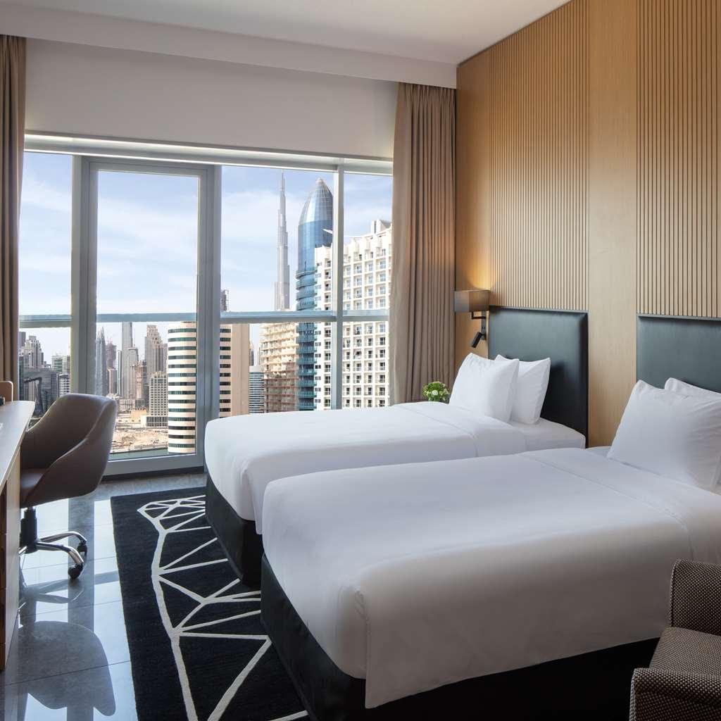ホテル The First Collection Dubai Business Bay 部屋 写真 A room at the hotel